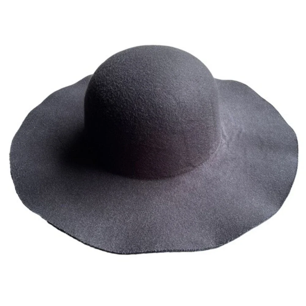 Altar’d State Oversized Black Floppy Hat